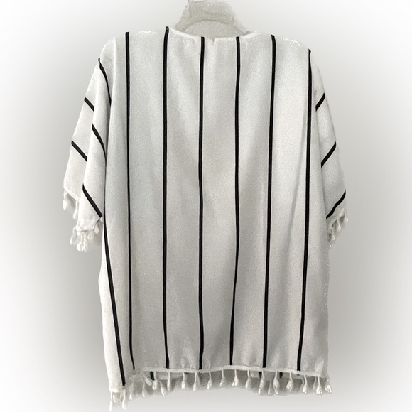 Tasseled Black Striped White Dolman Sleeve Lightweight Cardigan - Picture 3 of 6